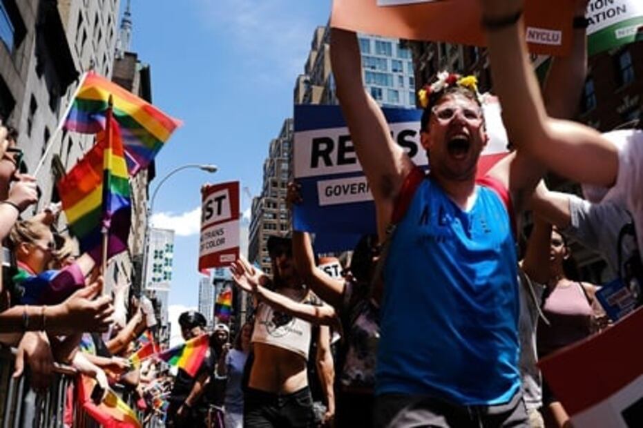 Nueva York celebra un multitudinario Desfile del Orgullo Gay