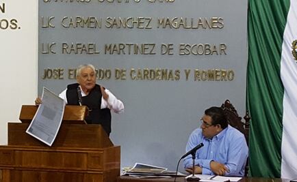 Diputado protesta con chaleco antibalas en Tabasco