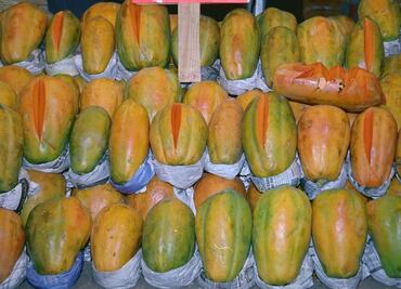 Reportan en EU nuevos brotes de salmonella en papayas procedentes de México