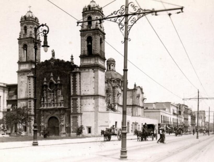 Santa Veracruz, la plaza capitalina que sobrevive tras cinco siglos