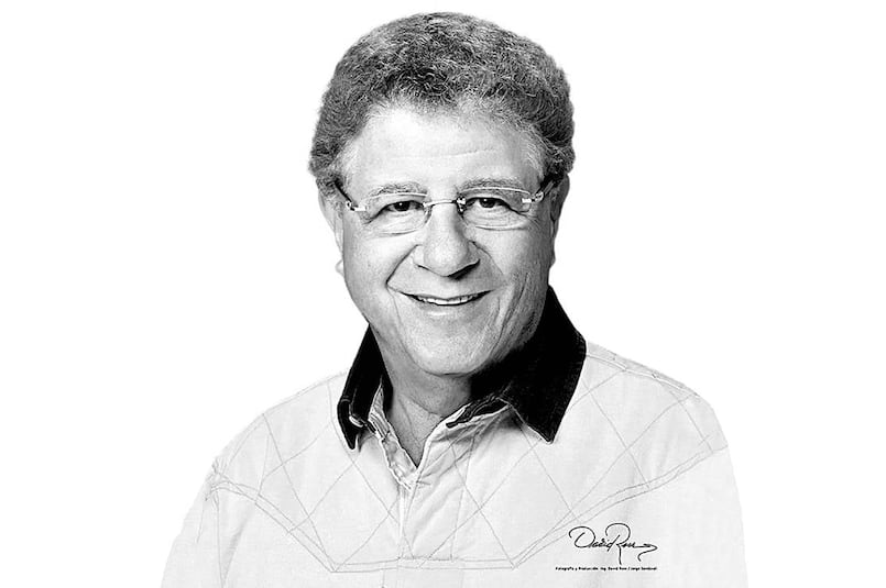 Carta dirigida a todos mis amigos lectores. (Me voy agradecido)