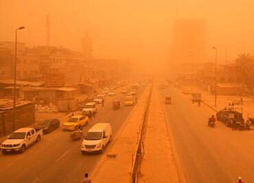 Tormenta de arena deja miles de hospitalizados por asfixia en Irak