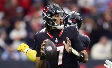 Los Texans avanzan a la Ronda Divisional de Playoffs; Justin Herbert y los Chargers consuman otro fracaso