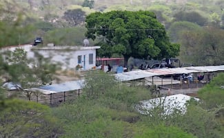 Asesinan a 10 personas; señalan pleito familiar