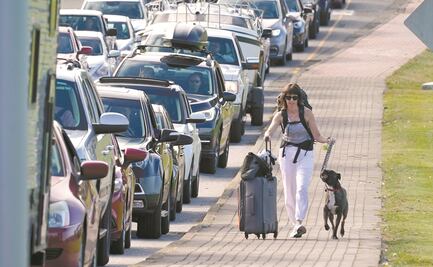 Ante el Covid, Canadá abre puertas; EU, cauto