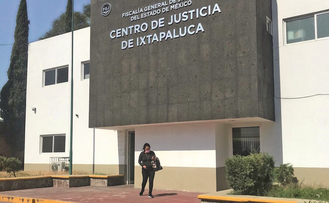 Hasta ayer, 13 personas acudieron al Centro de Justicia de Ixtapaluca para pruebas de ADN y así identificar cuerpos. Foto: Rebeca Jiménez. El Universal
