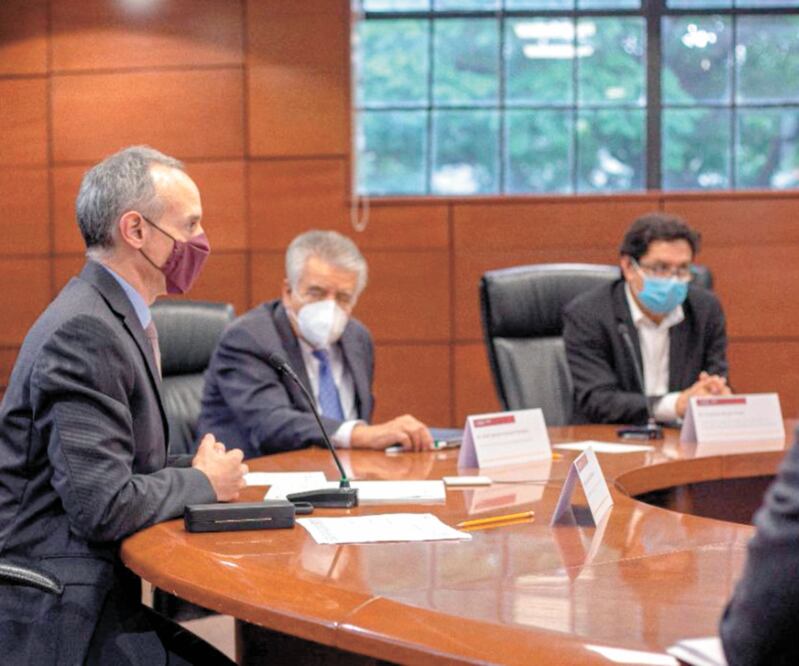 El subsecretario de Salud, Hugo López-Gatell, sostuvo una reunión con Landsteiner Scientific. Foto: ESPECIAL