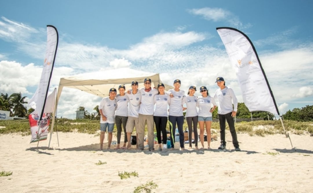 The Mexican students reforesting Yucatán’s dunes