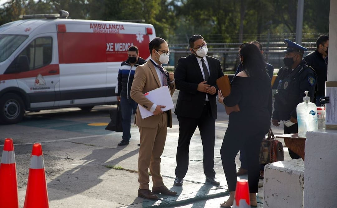 Juez recrimina a fiscales por "no estar preparados" en audiencia de Murillo Karam