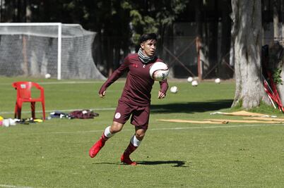 "Nos jugaremos la vida por entrar a liguilla": Velarde