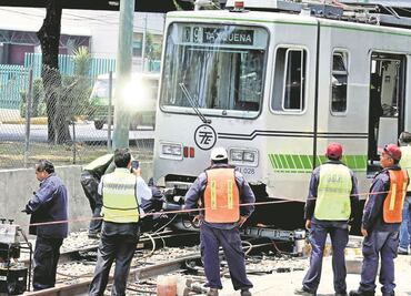 Sheinbaum prevé 300 mdp para rehabilitar vías del Tren Ligero