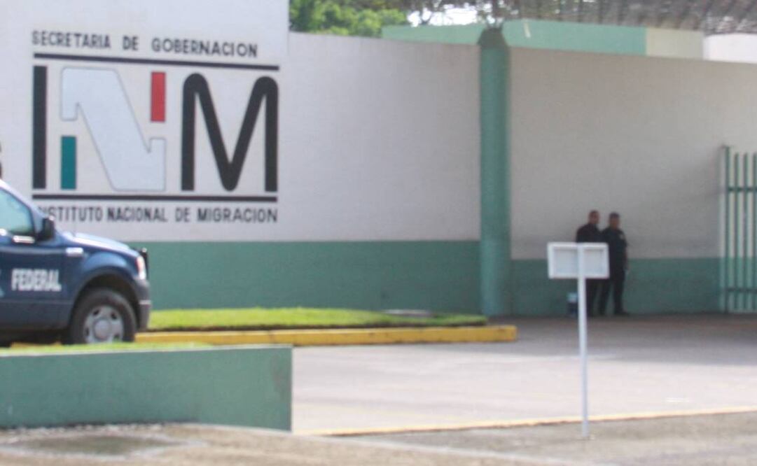 El INM reiteró que “en ninguna circunstancia tolera conductas que atenten contra los principios de legalidad que guían el actuar de la institución”. Foto: EL UNIVERSAL