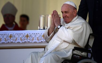 Papa Francisco aboga por la paz en Ucrania durante visita en Kazajistán