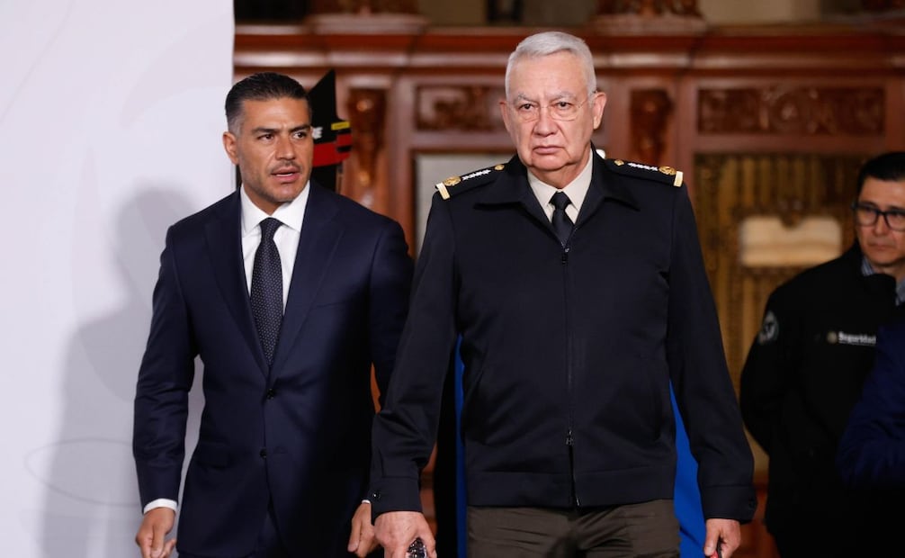 Omar García Harfuch y el general Ricardo Trevilla Trejo en la “Mañanera del Pueblo” del 11 de agosto de 2026 en Palacio Nacional. Foto: Diego Simón Sánchez/ EL UNIVERSAL