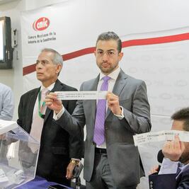 Eligen 308 empresas para reconstruir edificios dañados