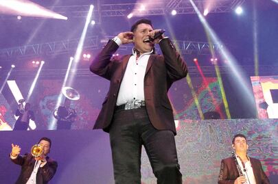 Banda MS hace fiesta de tres horas ante 20 mil fans     