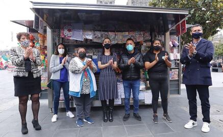 Sheinbaum presenta nuevos puestos de periódicos para el Centro Histórico