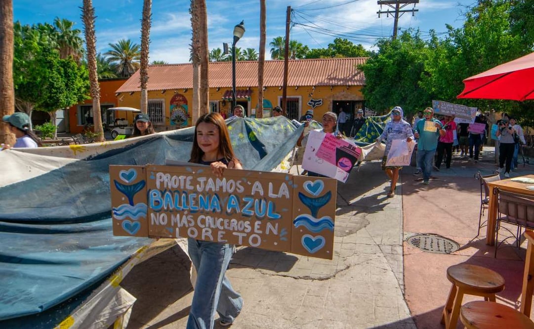 Protestan en Loreto, BCS contra decreto de puerto de altura; alertan riesgos al Parque Nacional Bahía.
Foto: Especial.