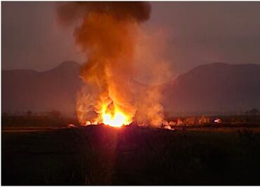 Explotan dos camionetas huachicoleras en Hidalgo; acusan incremento de este delito en la entidad