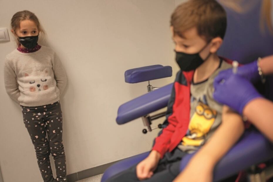 Crece la alerta por la efectividad de vacunas ante ómicron