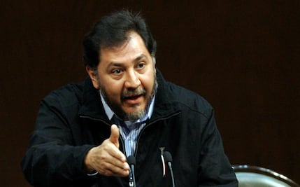 Fernández Noroña se burla de congresista de EU que pidió quitar visa a diputados