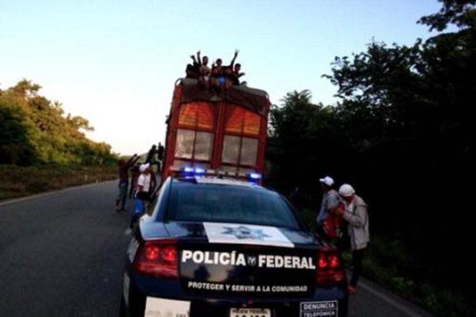 En la garita del INM de Pijijiapan los agentes sólo tomaron fotos