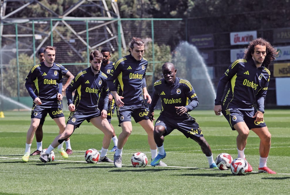 El Fenerbahçe marcha en el segundo sitio. Foto: Especial