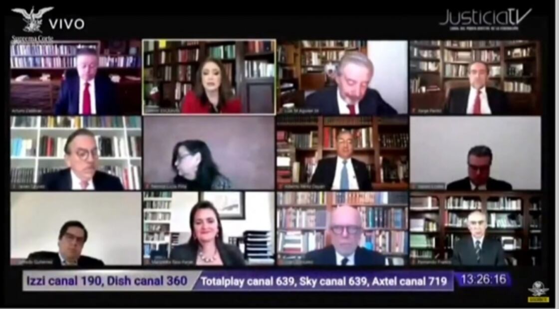 Consulta popular para juzgar a cinco ministros de la Corte