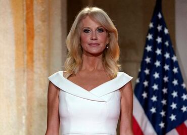 Exasesora de Trump, Kellyanne Conway, es investigada por publicar foto íntima de su hija