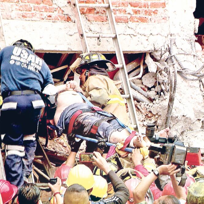 De acuerdo con datos de la AMIS, el costo de los daños por los sismos de septiembre de 2017 alcanzó 32 mil 535 millones de pesos. ARCHIVO EL UNIVERSAL