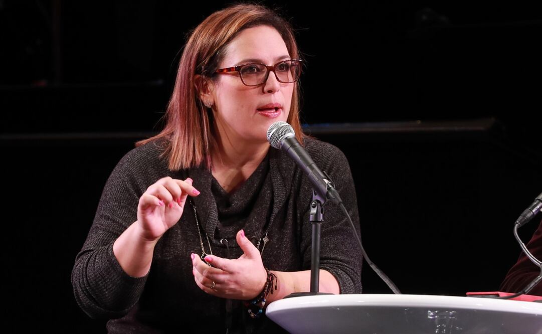 La actriz recuerda que sus papás trabajaban mucho y por eso su abuela la crió.