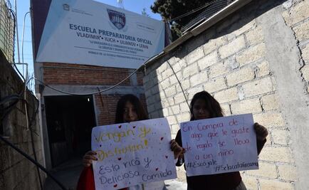 Con kermés, estudiantes piden recursos para prepa en Toluca