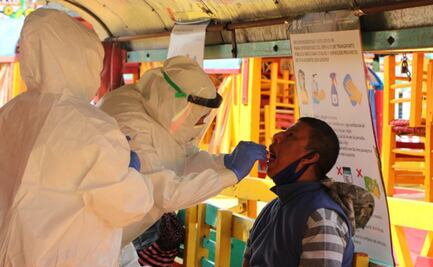 Hacen pruebas de Covid-19 en embarcaderos de Xochimilco para evitar contagios 