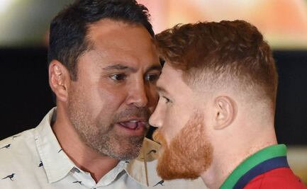 Óscar de la Hoya llamó 'malagradecido' al Canelo y le dejó un mensaje: "Yo seré tu padre por siempre"