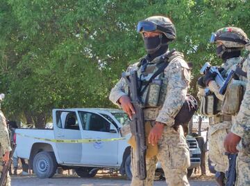 Ataque del CJNG al Ejército deja 2 criminales muertos y 8 lesionados en Aguililla, Michoacán; aseguran armas y camionetas tipo monstruo