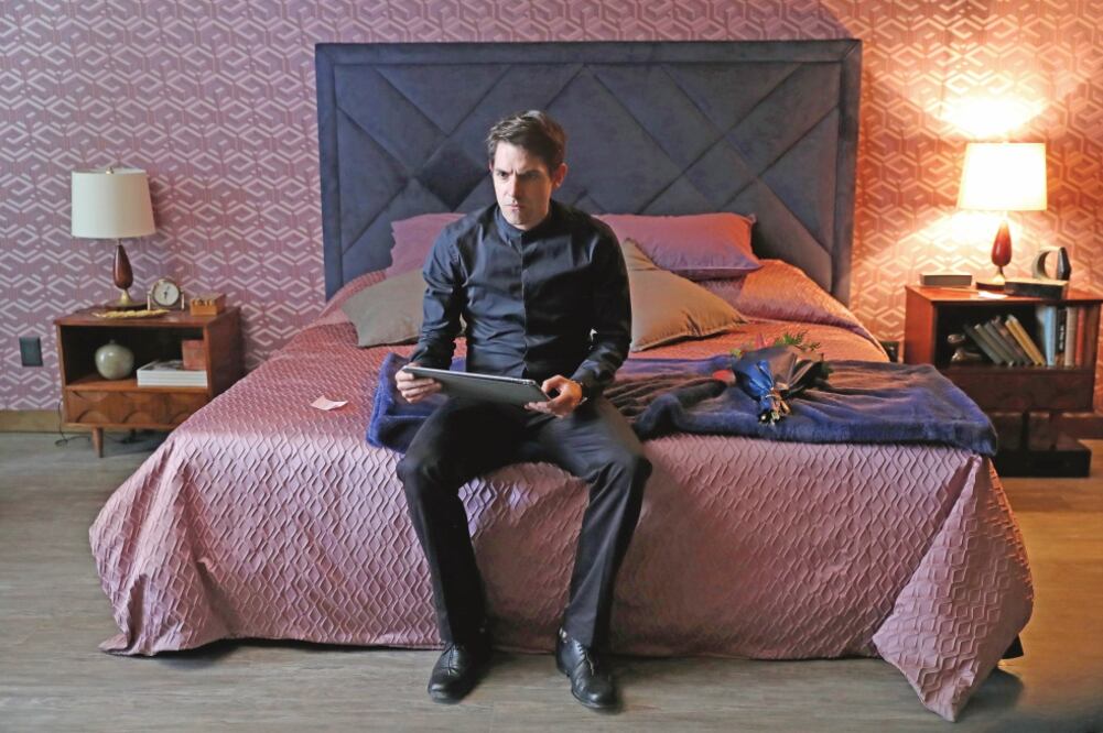 José María de Tavira caracteriza a un director de orquesta (FOTOS: VALENTE ROSAS)