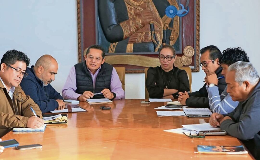 La edil de Ecatepec se reunió con funcionarios de Conagua, CAEM, entre otros, para tratar el tema del agua. Foto: Especial (10/01/2025)