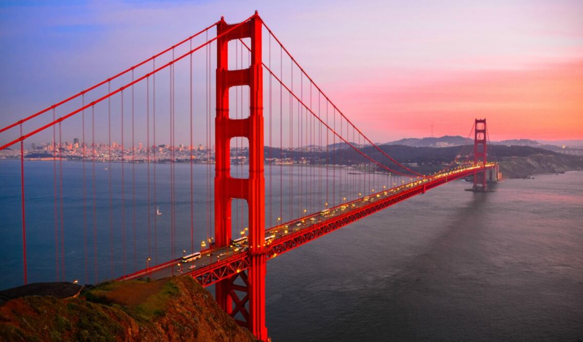 El tono de pintura que se creó especialmente para el Golden Gate es “naranja internacional”. (Foto: Istock)