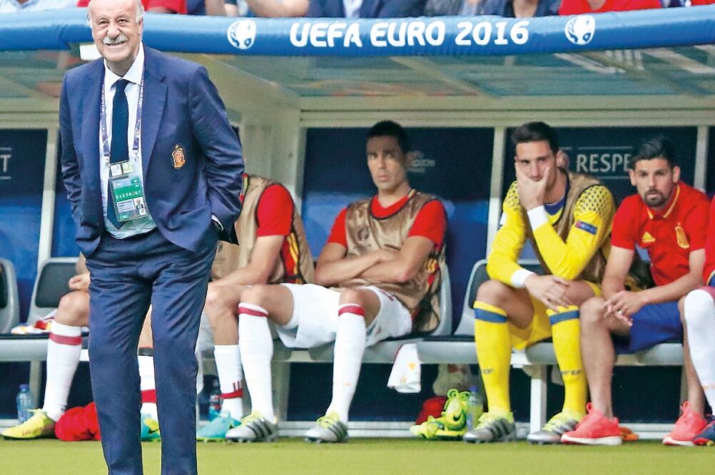 El DT de España manifestó mala asimilación de la suplencia del capitán (CHRISTIAN HARTMANN. REUTERS)