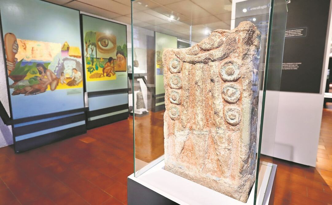 La Pirámide de Tenayuca, erigida para rendir un culto paralelo a Huitzilopochtli, permanece como el templo más completo.