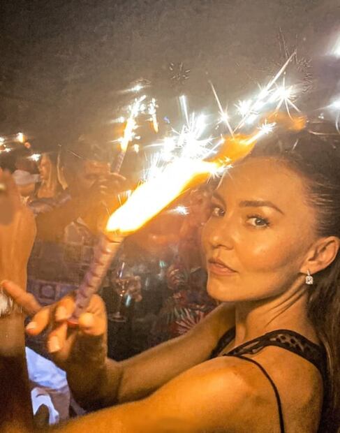 Angelique Boyer festejó su cumpleaños 34 apapachada por Sebastián Rulli, aquí las fotos