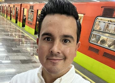 VIDEO: Gustavo Macalpin presume foto en Metro de CDMX y lanza reflexión sobre los chilangos
