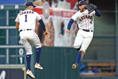 Astros mantienen empuje galáctico