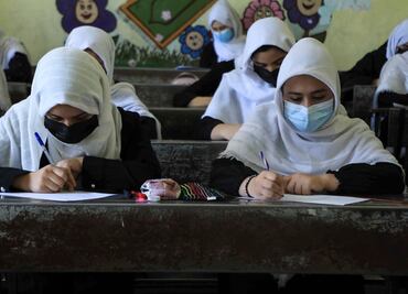 UNICEF pide proteger a mujeres tras envenenamiento de más de 80 niñas en Afganistán