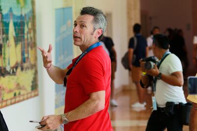 Higuera es mal visto por personal y jugadores del club