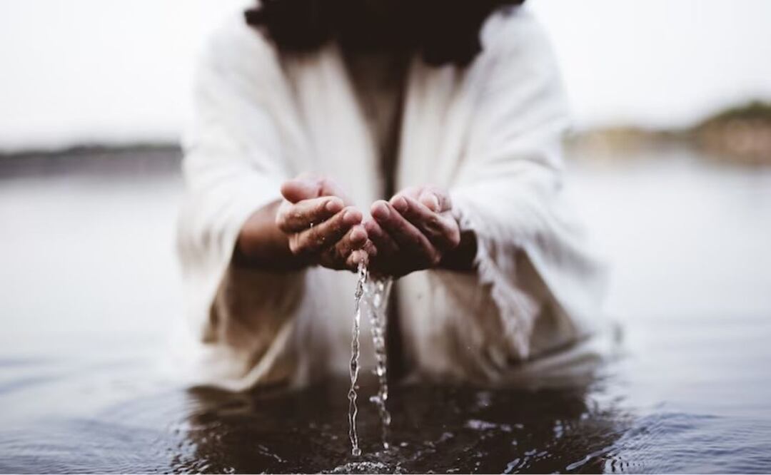 Explicaciones a eventos de Jesús. Fuente: Freepik