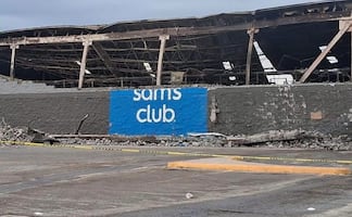 Autoridades entregarán inmueble siniestrado de Sam’s en Hermosillo para su demolición; hasta el momento no hay indicios de que el incendio fuera intencional  
