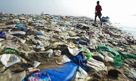 Maratón ofrece reflexión sobre el uso de bolsas de plástico