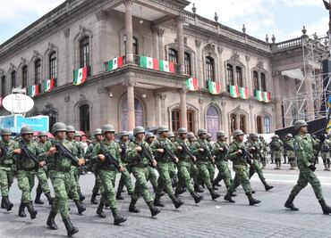 Así disfrutaron en todo México del desfile cívico militar por el 213 aniversario del inicio de la Independencia
