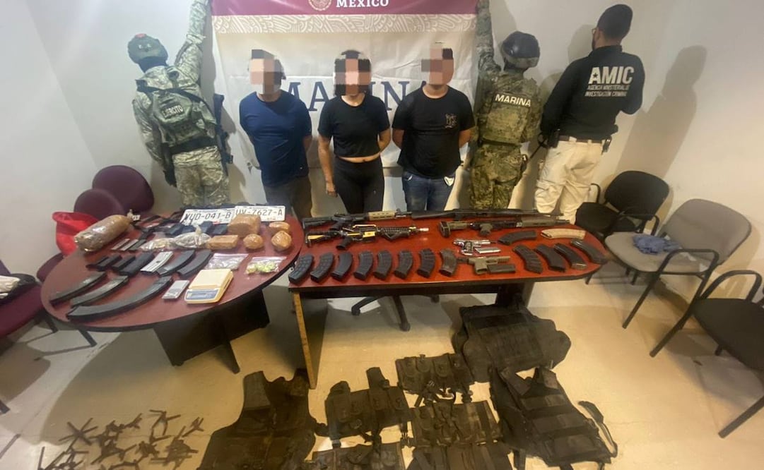 Elementos de Semar detienen a integrantes de célula criminal. Foto: Especial